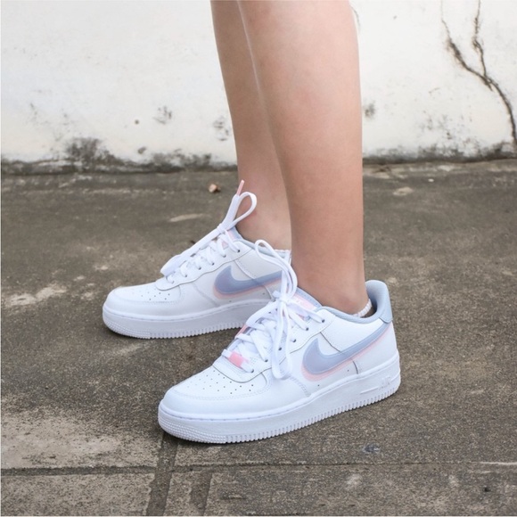 Nike Big Kids Air Force 1 LV8 CW1574 100